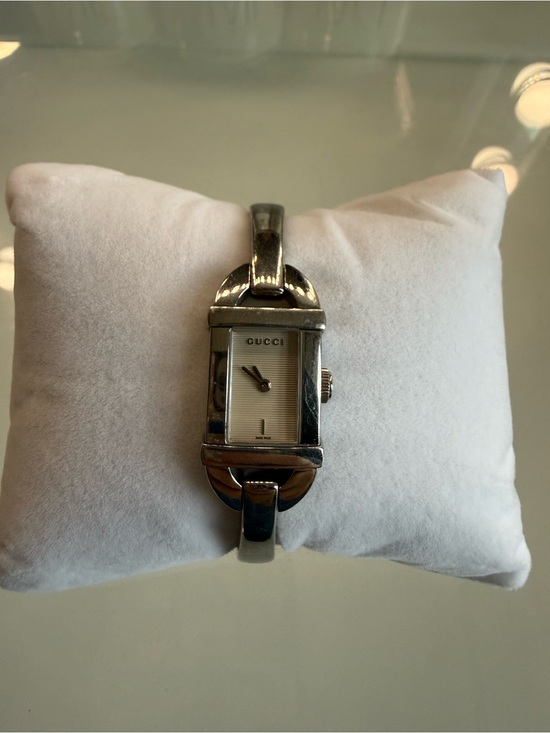 Gucci Accessories - Gucci 6800L Women’s Watch Swiss Made Silver Tone Bangle Bracelet- Needs Battery